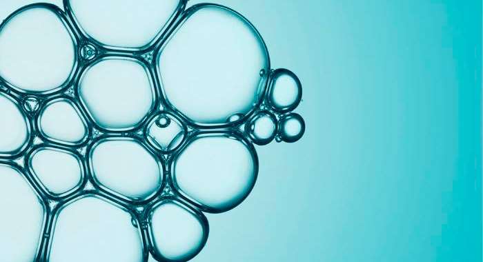 shutterstock_2123364530-kopi-700w-466h-uddannelse